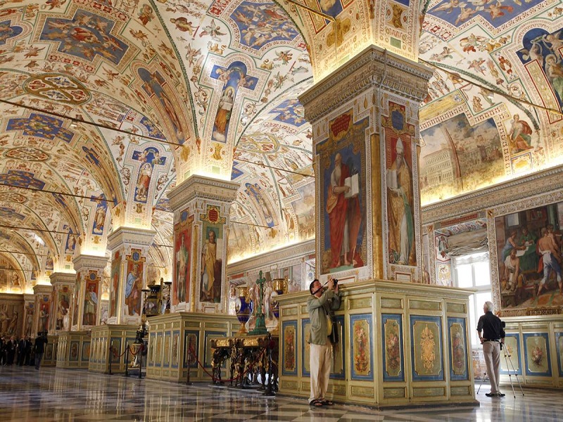 Vatican to digitise over 82,000 important manuscripts - Life ...