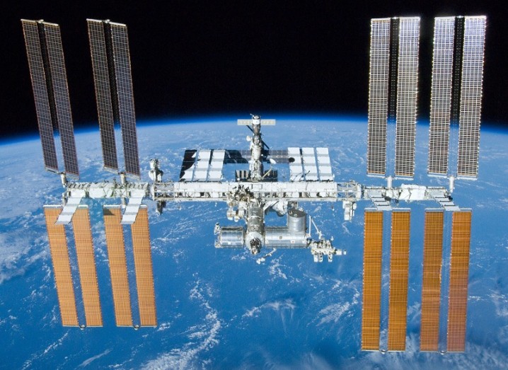 Iss Astronauts Evacuated To Russian Capsule After Ammonia Leak Update Innovation Siliconrepublic Com Ireland S Technology News Service - roblox space station leaked
