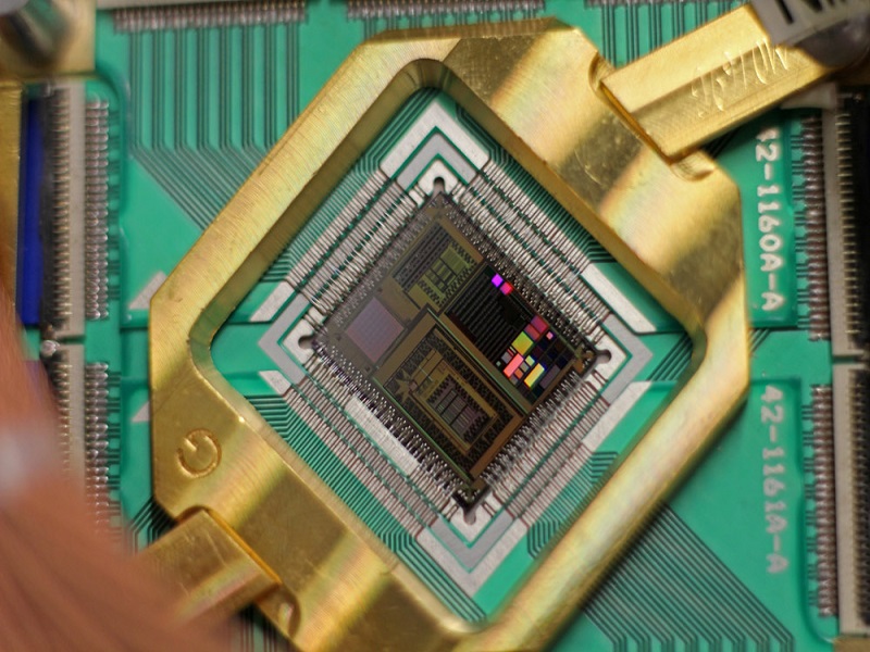 World's fastest commercial quantum processor to go on sale March 2015