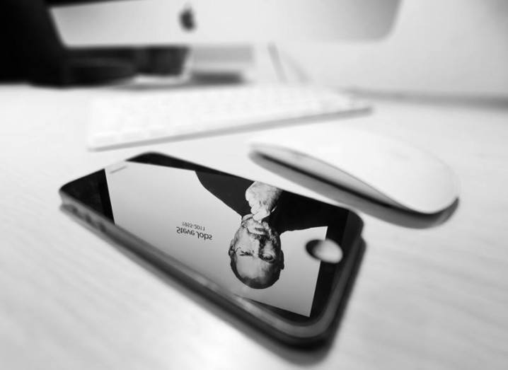 steve-jobs-iphone-shutterstock