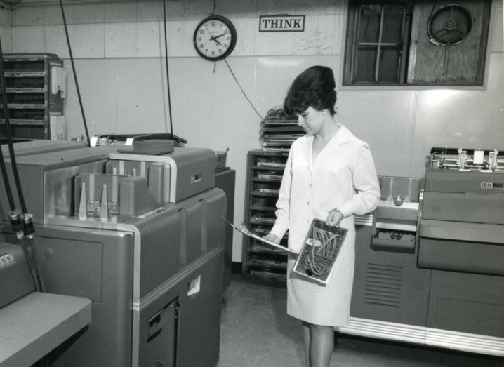 The Computer Girls: 1967 Cosmo article on women in tech