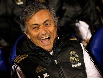 Twitter Users Loving That Chelsea Has Ditched Mourinho