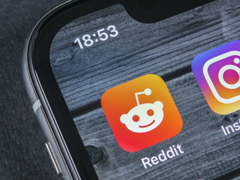 Reddit is raising up to $700M in Series F funding