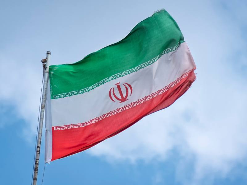 US eases sanctions to boost internet access in Iran