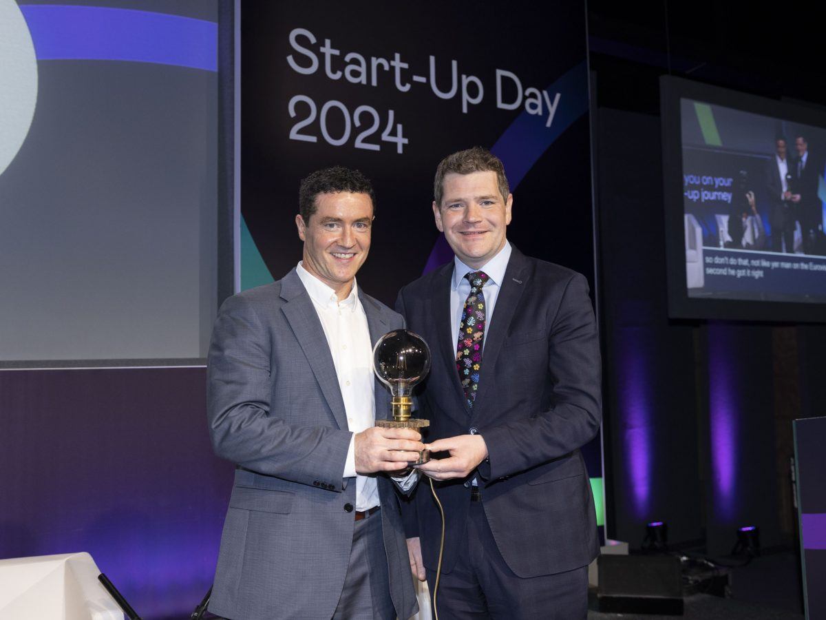 Image of Doctor Cormac Farrelly, founder of LaNua Medical, receiving the Big Ideas trophy from Minister Peter Burke at the Enterprise Ireland event.
